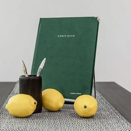 Lemon House Green Pise Extérieur photo